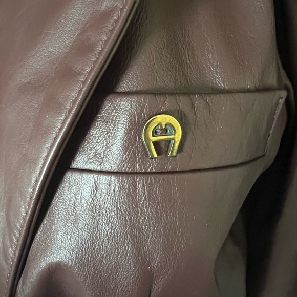 Vintage ETIENNE AIGNER Ox Blood Leather 2 Button Blazer Jacket Pockets Women - Picture 3 of 8